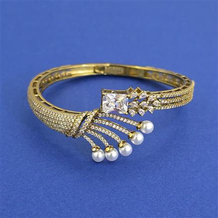 American Diamond Moti Kada With Mehndi Plating