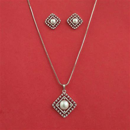 American Diamond Moti Pendant Set With Rhodium Plating