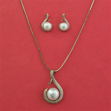 American Diamond Pearl Pendant Set with Mehndi Plating