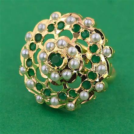 American Diamond Pearl Ring with Gold Plating