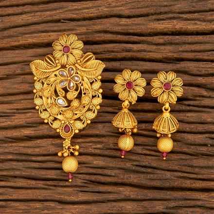 Antique Classic Pendant Set With Matte Gold Plating