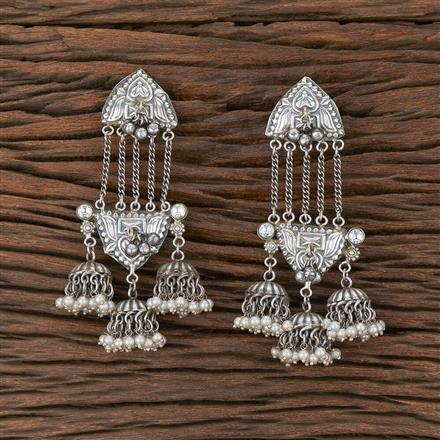 Pearl Earring With Oxidised Plating