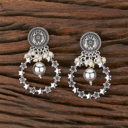 Pearl Earring With Oxidised Plating