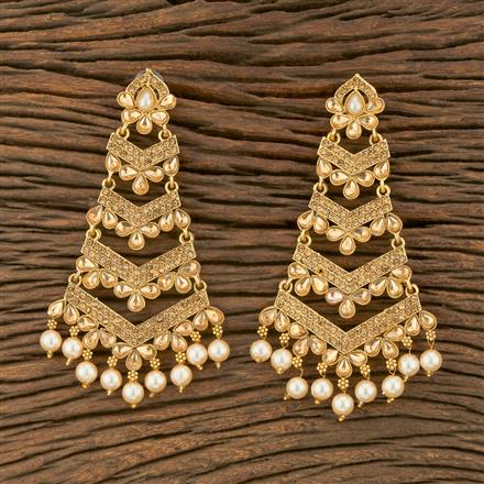 Low Price Trendy Earring With Mehndi Plating