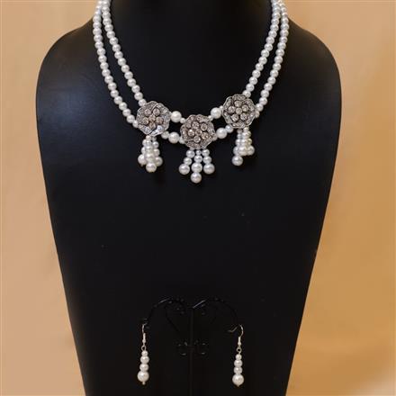 Western Double Layered Pearl Beads Necklace Set