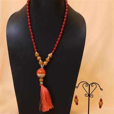 Western Wooden Necklace Set With Cotton Thread