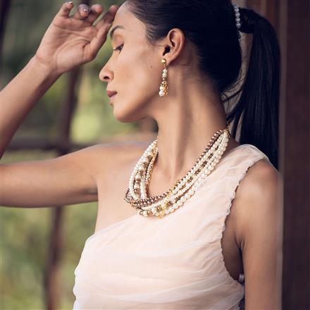 Glass Beads Necklace With Gold Plating