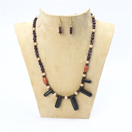 Western Trendy Look Necklace With Gold Plating