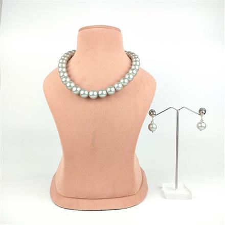 Western Single Layer Statement Necklace