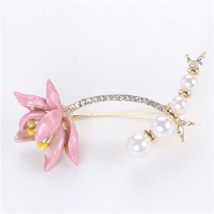 Western Floral Brooch With Gold Plating