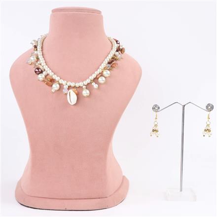 Western Pearl Necklace With Gold Plating