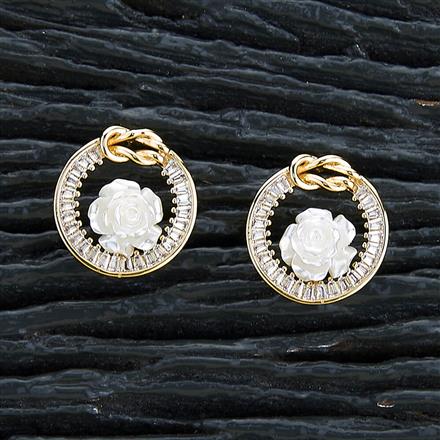 Western Pearl Earring