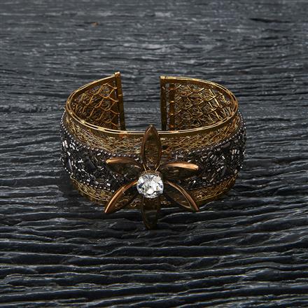 Western Broad Kada With Mehndi Plating