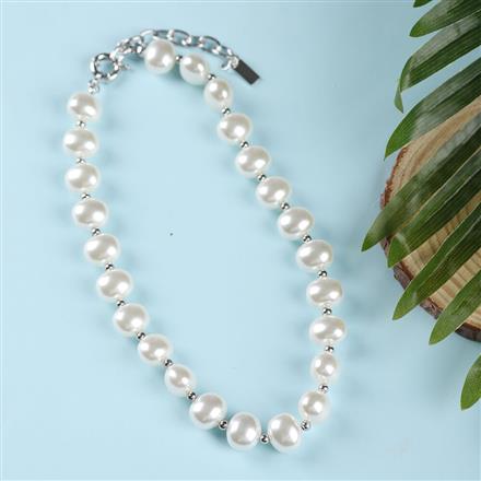 Western Pearl Necklace