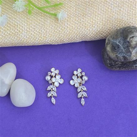 Western Short Earring With Gold Plating