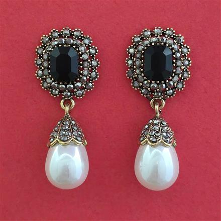 Western Pearl Earring
