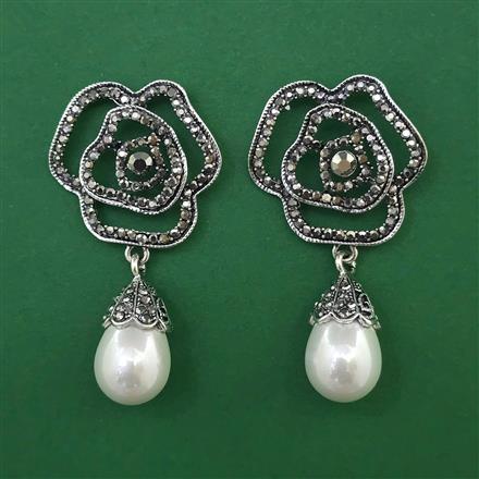 Western Short Earring