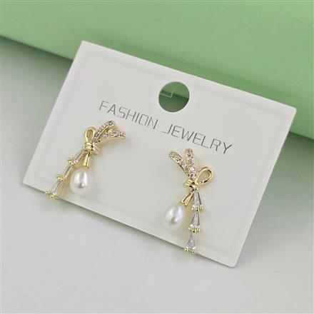 Western Pearl Earring