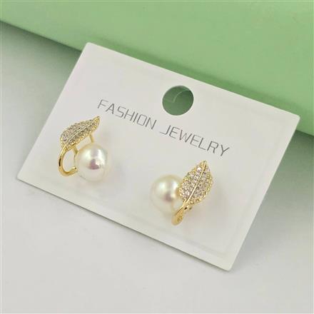 Western Pearl Earring