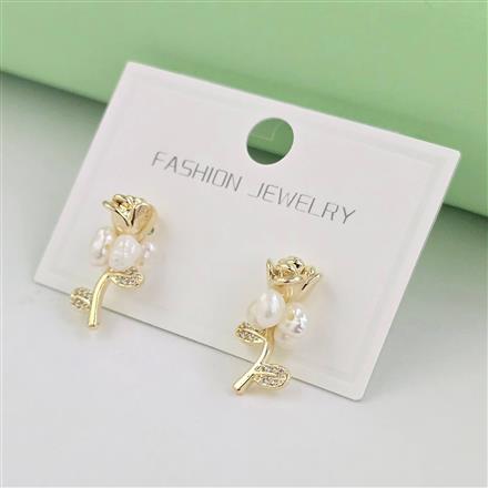 Western Pearl Earring