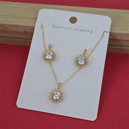 Western Delicate Pendant Set