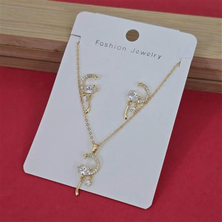 Western Delicate Pendant Set
