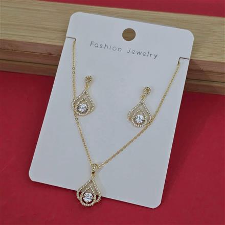 Western Delicate Pendant Set