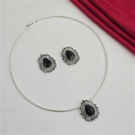 Western Hasli Necklace