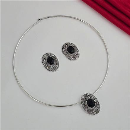 Western Hasli Necklace