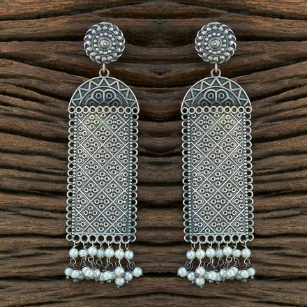 Classic Earring With Oxidied Plating