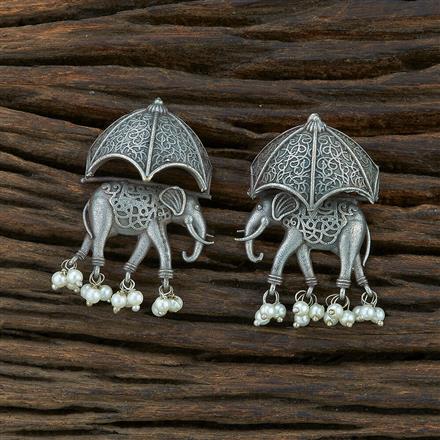 Classic Earring With Oxidied Plating