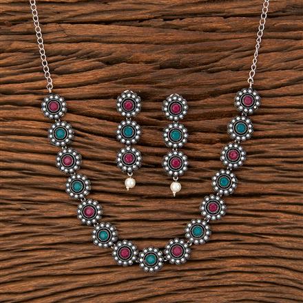 Stone Necklace With Oxidised Plating