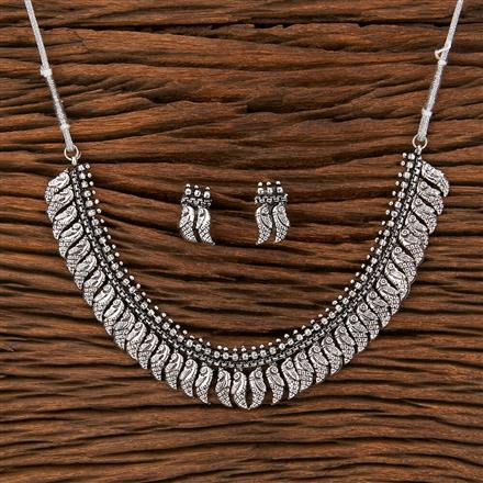 Classic Necklace With Oxidised Plating