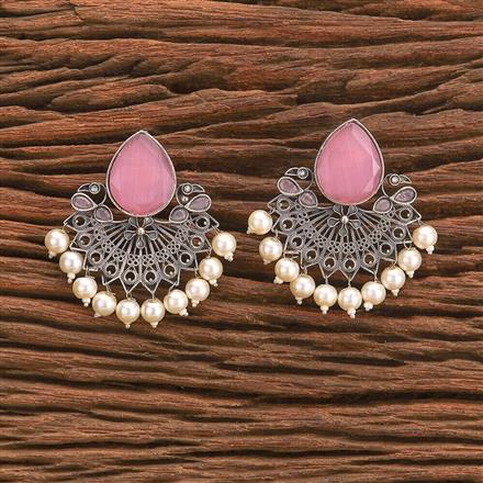 Pearl Earring With Oxidised Plating