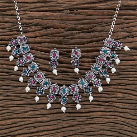 Pearl Necklace With Oxidised Plating