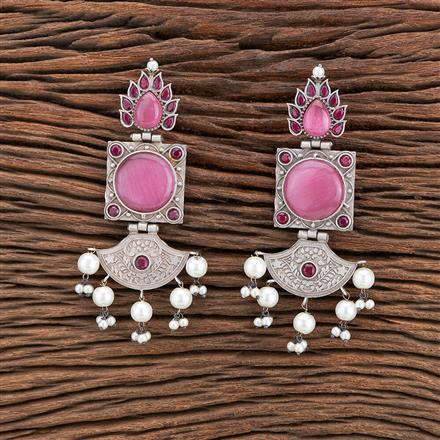 Pearl Earring With Oxidised Plating