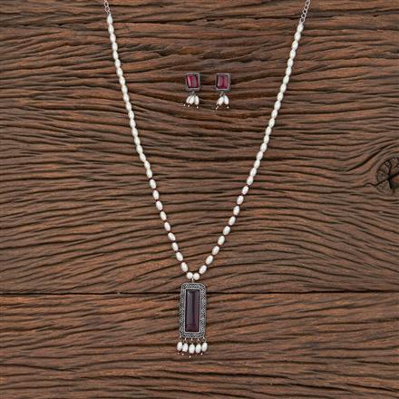 Classic Pendant Set With Oxidised Plating