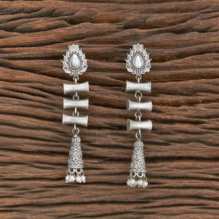 Delicate Earring With Oxidised Plating