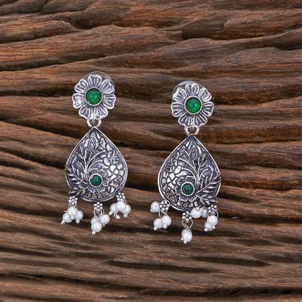 Pearl Earring With Oxidised Plating