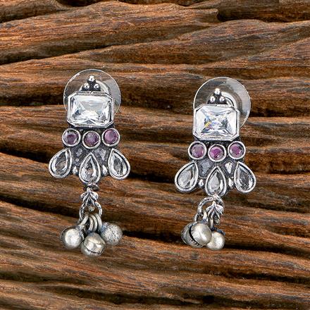 Delicate Earring With Oxidised Plating