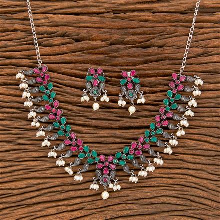 Pearl Necklace With Oxidised Plating