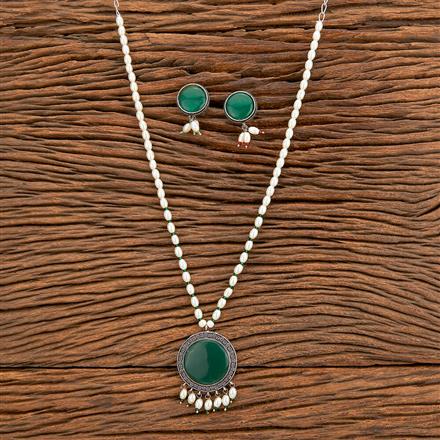 Classic Pendant Set With Oxidised Plating
