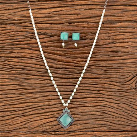Pearl Pendant Set With Oxidised Plating