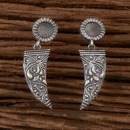 Classic Earring With Oxidised Plating