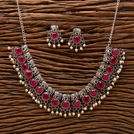 Pearl Necklace With Oxidised Plating