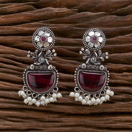 Pearl Earring With Oxidised Plating