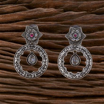 Delicate Earring With Oxidised Plating