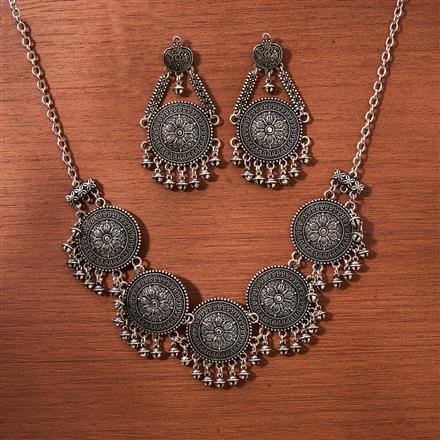 Choker With Oxidised Plating