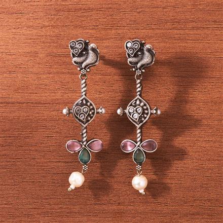 Delicate Earring With Oxidised Plating