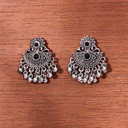 Delicate Earring With Oxidised Plating